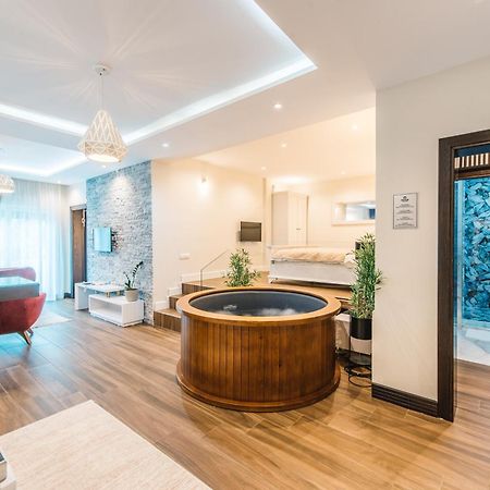 Padam Hotel & Spa Ulcinj Exterior photo